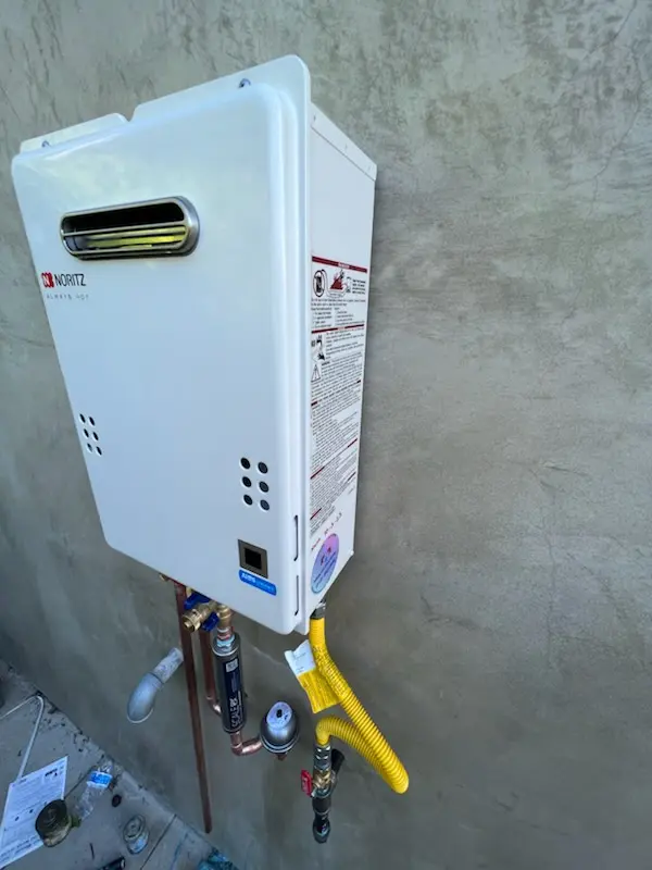 Tankless water heater installation for Richlyn Manor homes